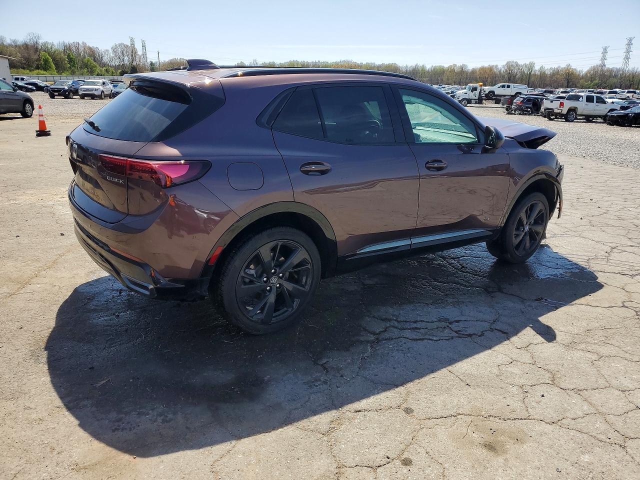 2024 Buick Envision Essence - Фото 3