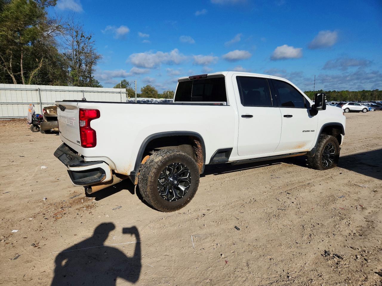 2021 Chevrolet Silverado K2500 Heavy Duty Ltz - Image 3