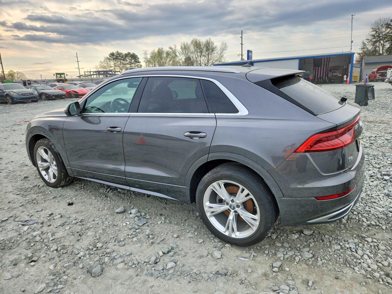 2019 Audi Q8 Premium - Фото 2