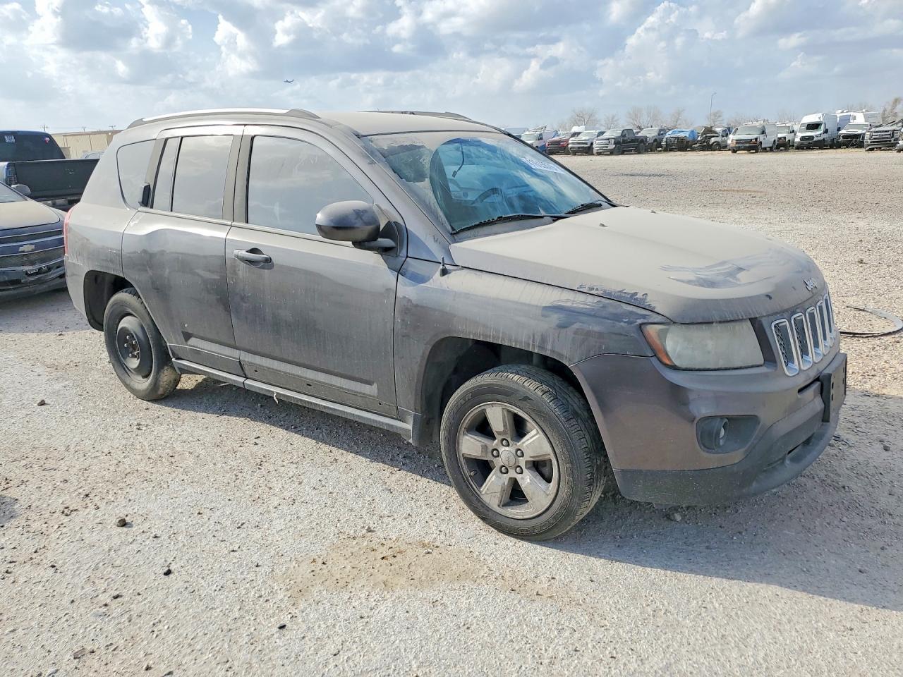 2016 Jeep Compass Latitude - Фото 4