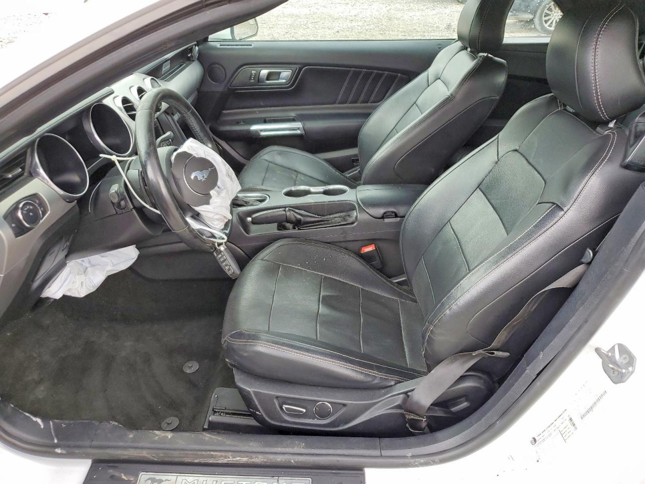 2018 Ford Mustang - Image 7
