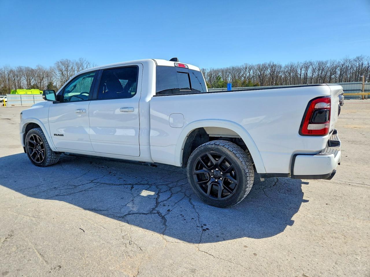 2021 Ram 1500 Laramie - Фото 2