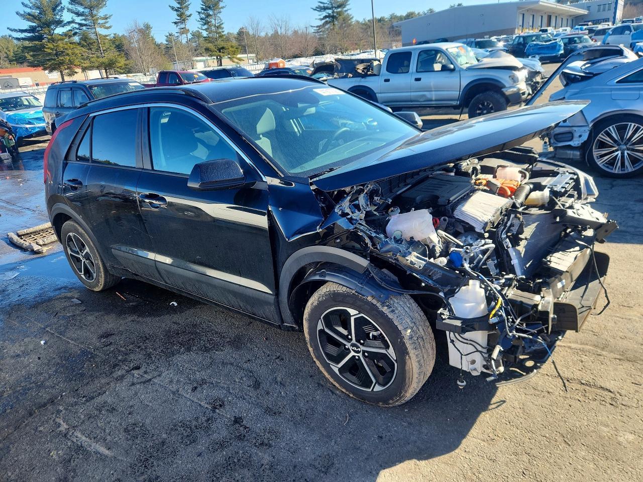 2024 Kia Niro Lx - Image 4