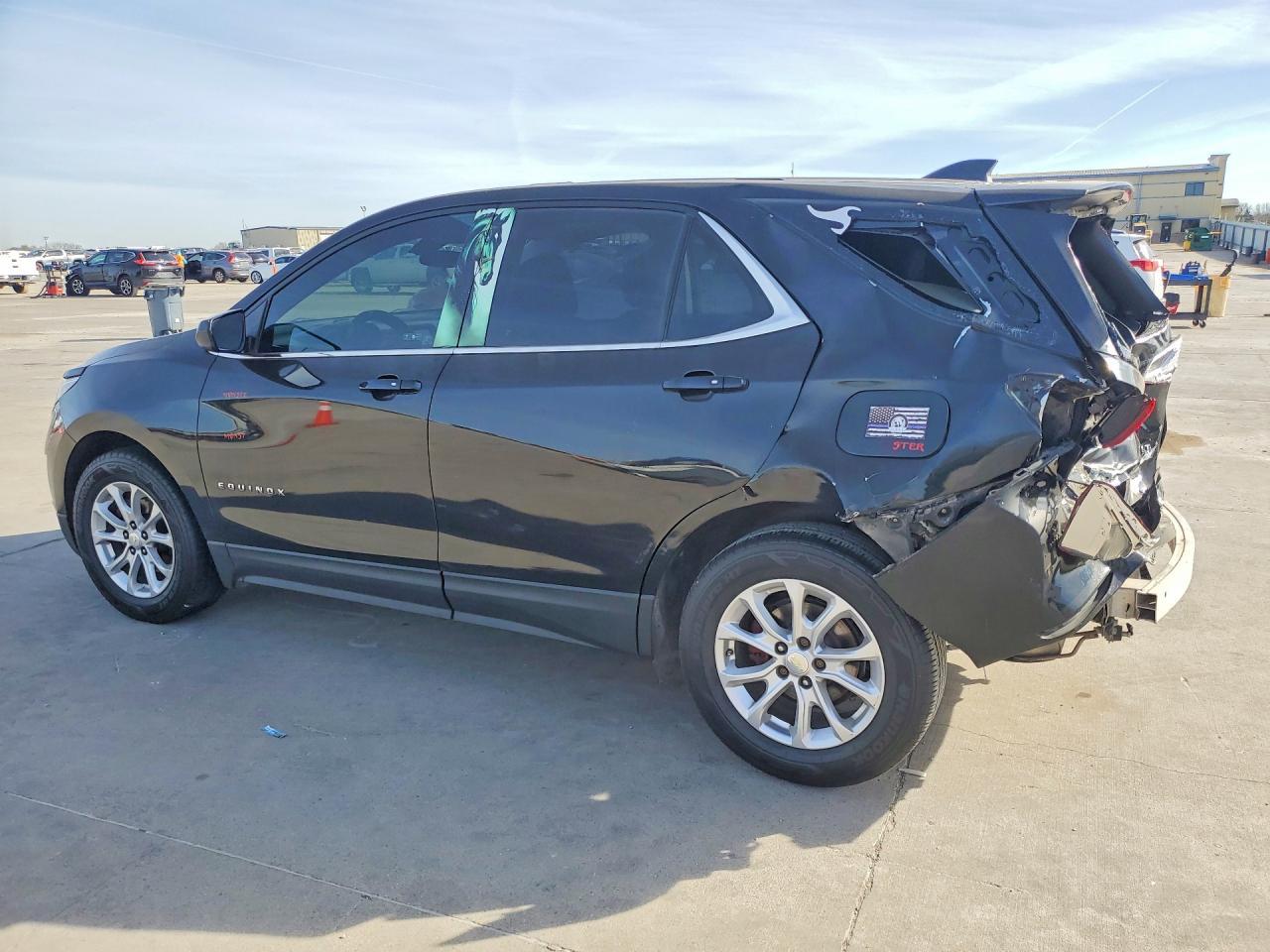 2018 Chevrolet Equinox Lt - Image 2