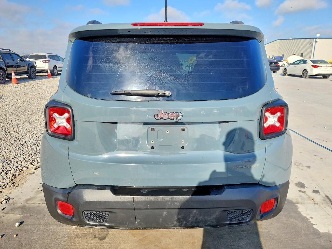 2017 Jeep Renegade - Фото 6