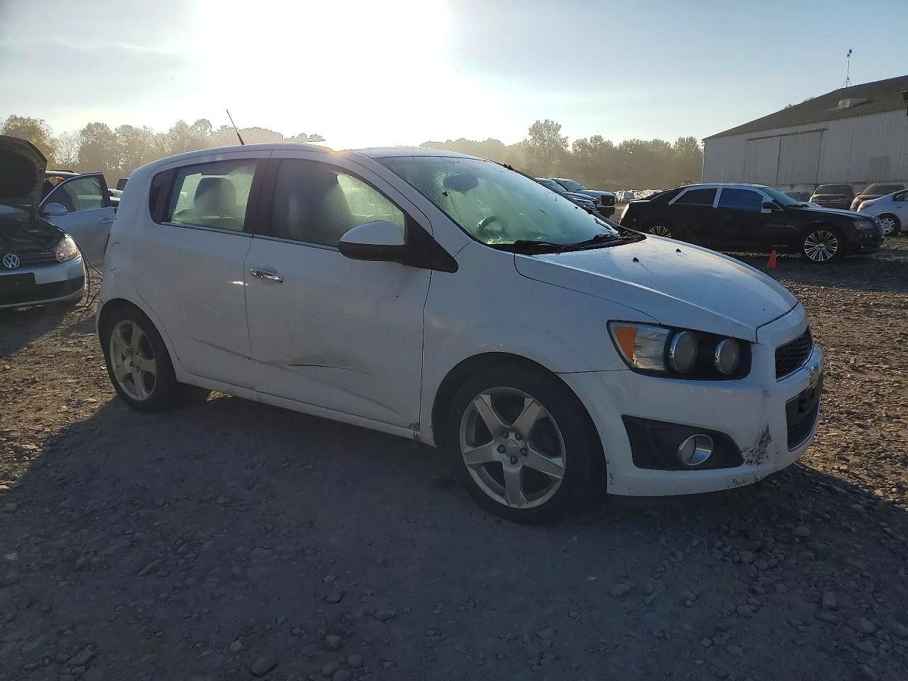 2014 Chevrolet Sonic Ltz - Фото 4