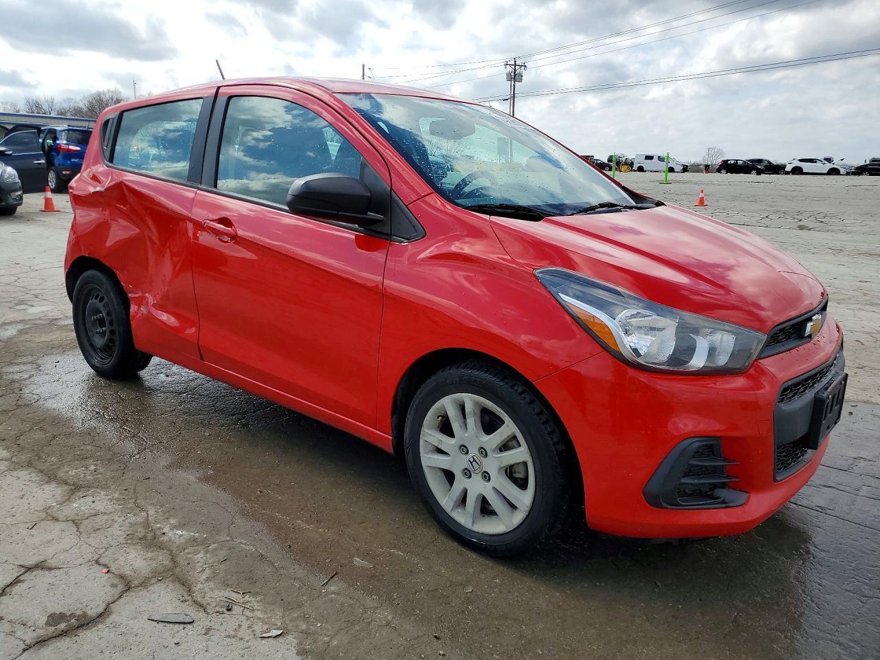 2018 Chevrolet Spark Ls - Фото 4