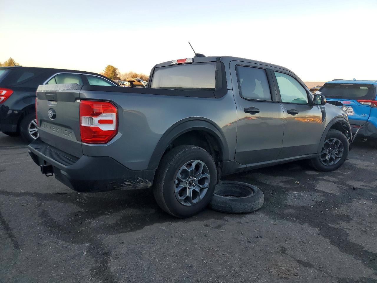 2025 Ford Maverick Xlt - Фото 3