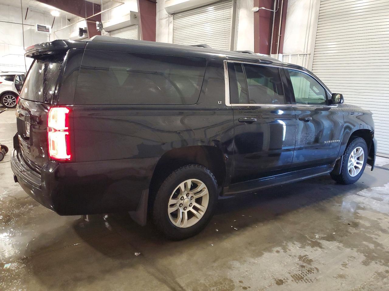 2015 Chevrolet Suburban K1500 Lt - Фото 3