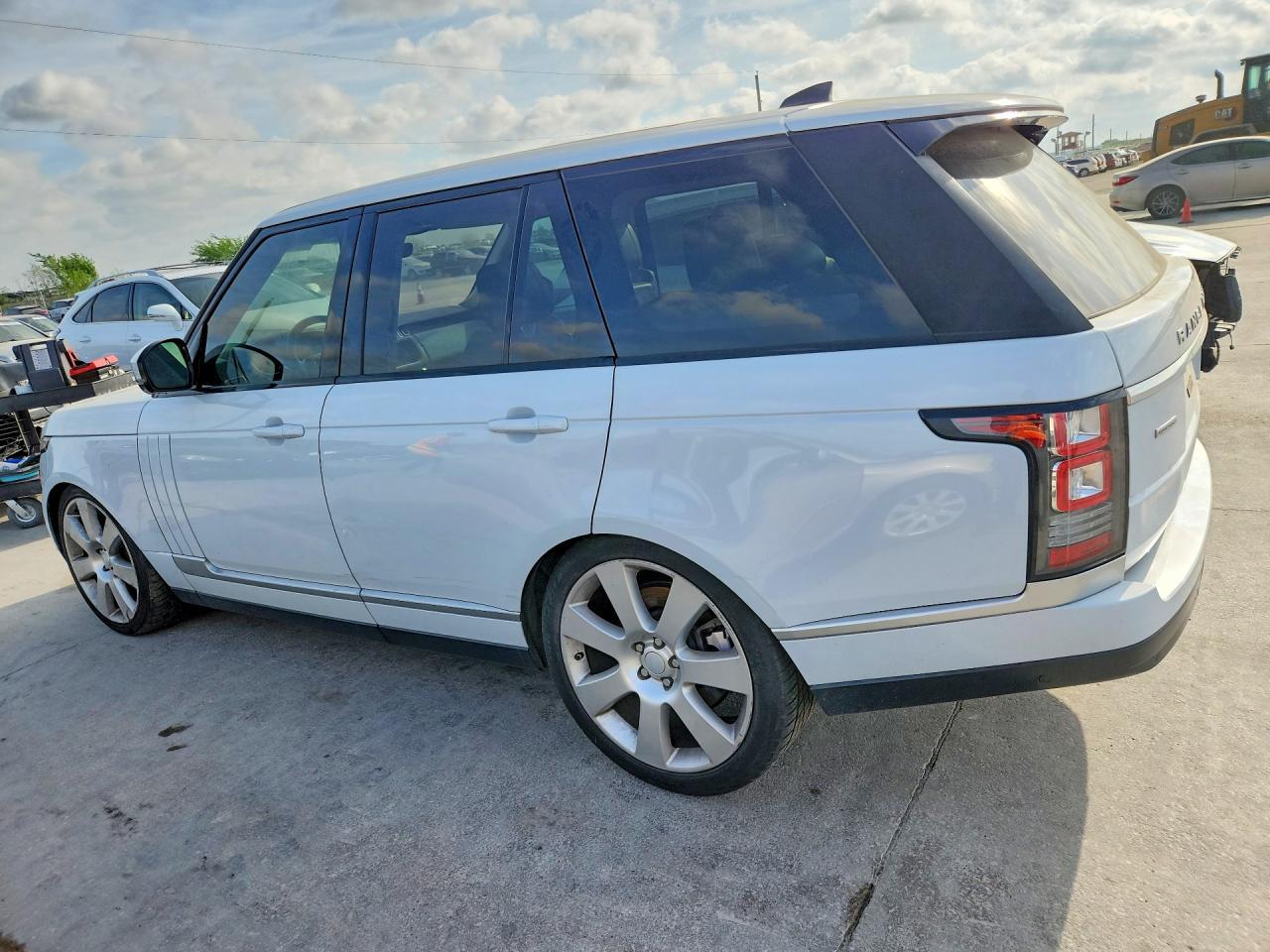 2017 Land Rover Range Rover Supercharged - Image 2