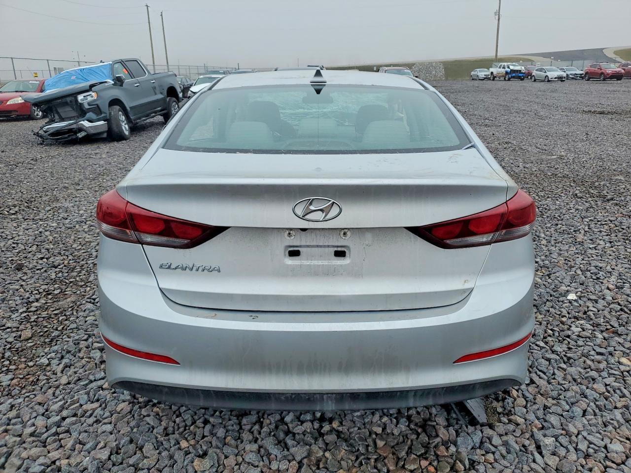 2017 Hyundai Elantra Se - Фото 6