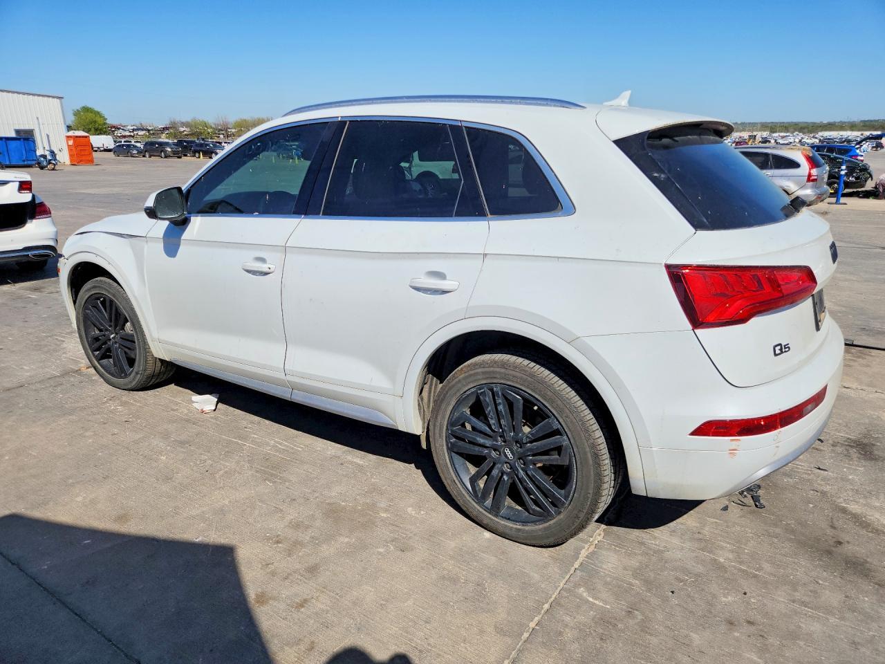 2019 Audi Q5 Premium Plus - Фото 2