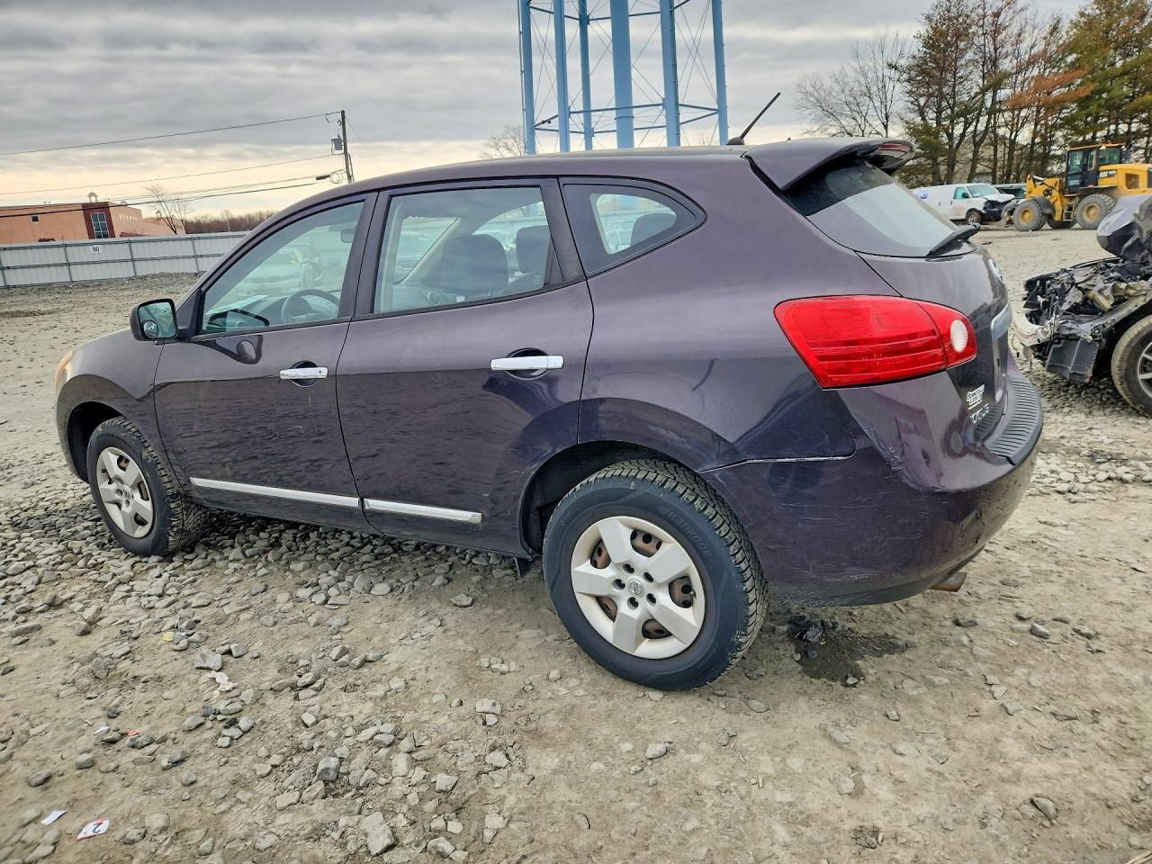 2013 Nissan Rogue S - Фото 2
