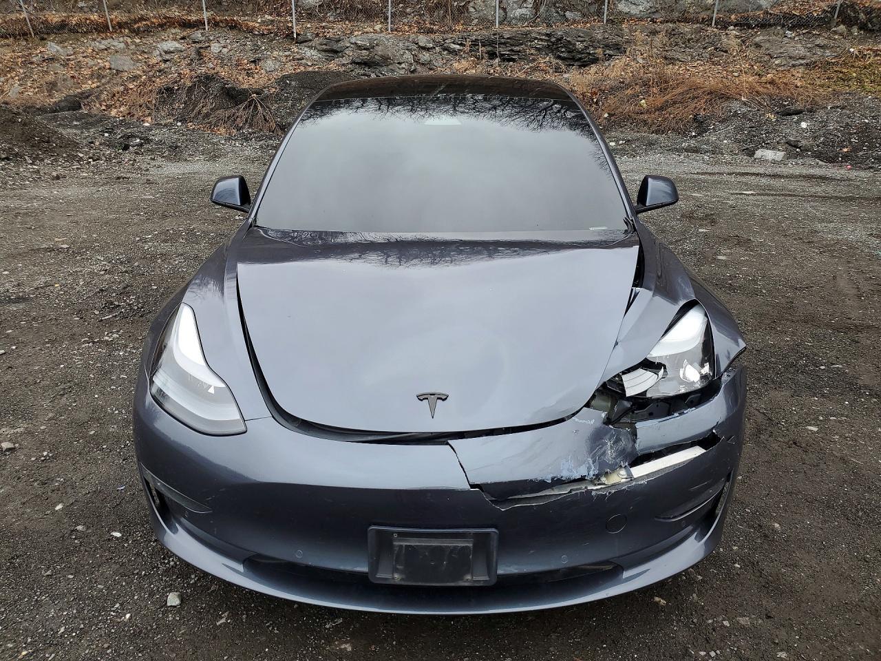 2022 Tesla Model 3 - Фото 5