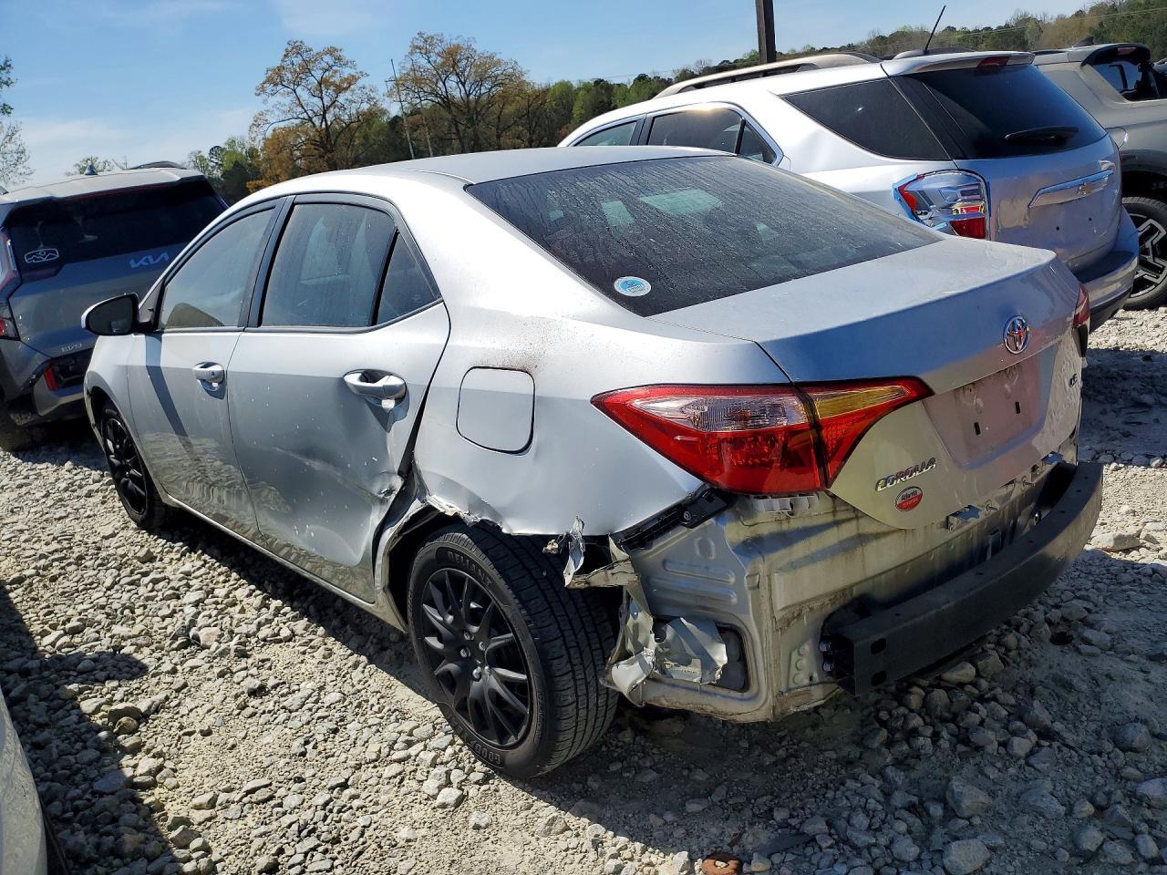 2019 Toyota Corolla Le - Фото 2