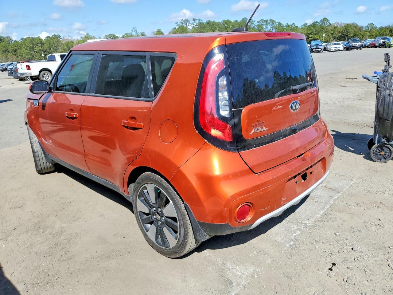 2019 Kia Soul + - Фото 2