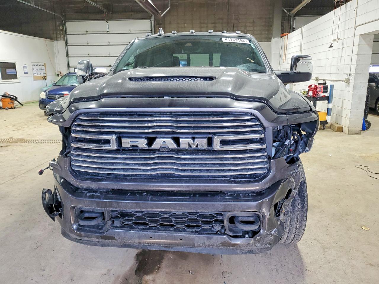 2024 Ram 2500 Laramie - Image 5