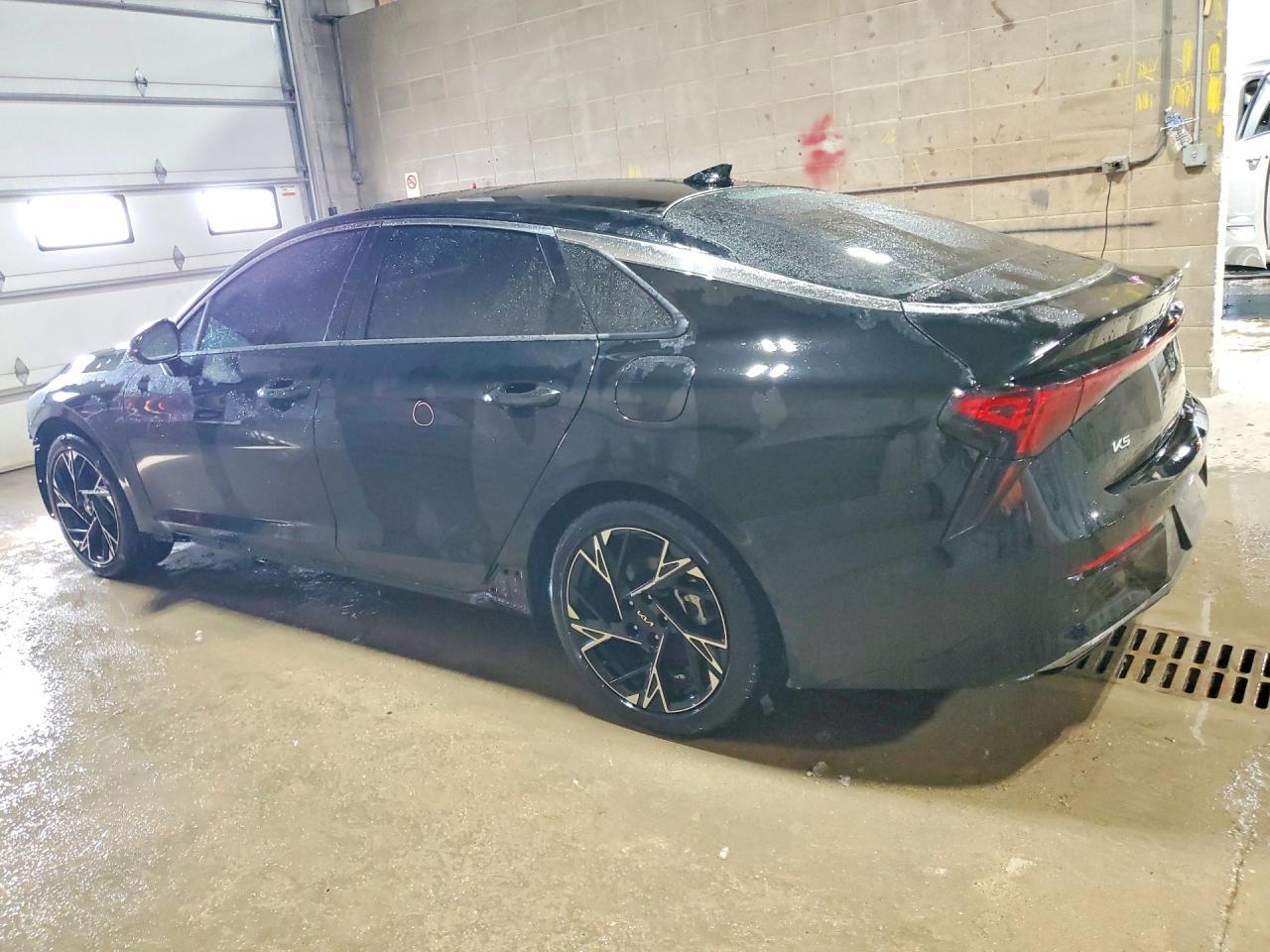 2025 Kia K5 Gt-Line - Фото 2