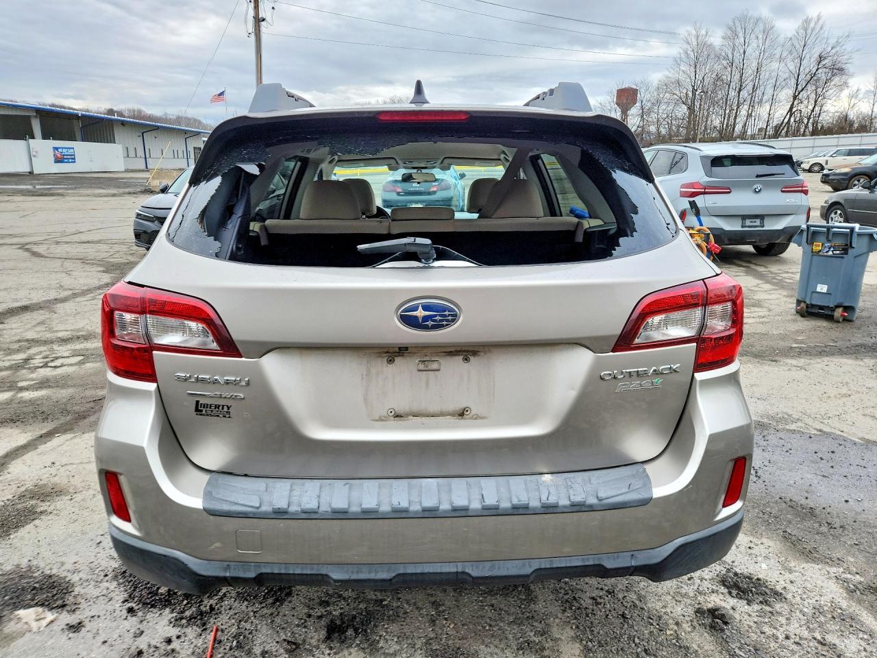 2016 Subaru Outback 2.5I Premium - Image 6
