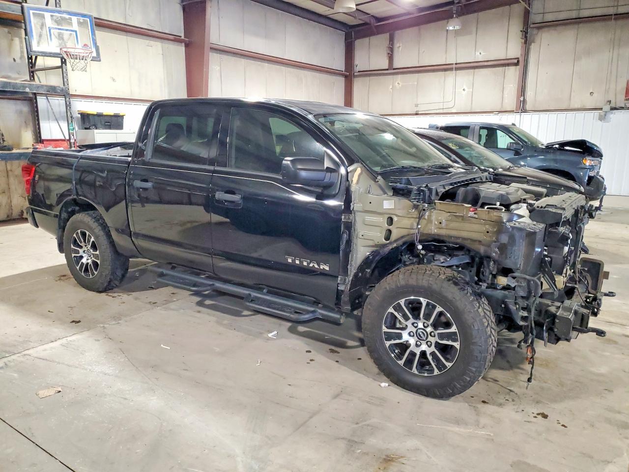 2024 Nissan Titan Sv - Фото 4