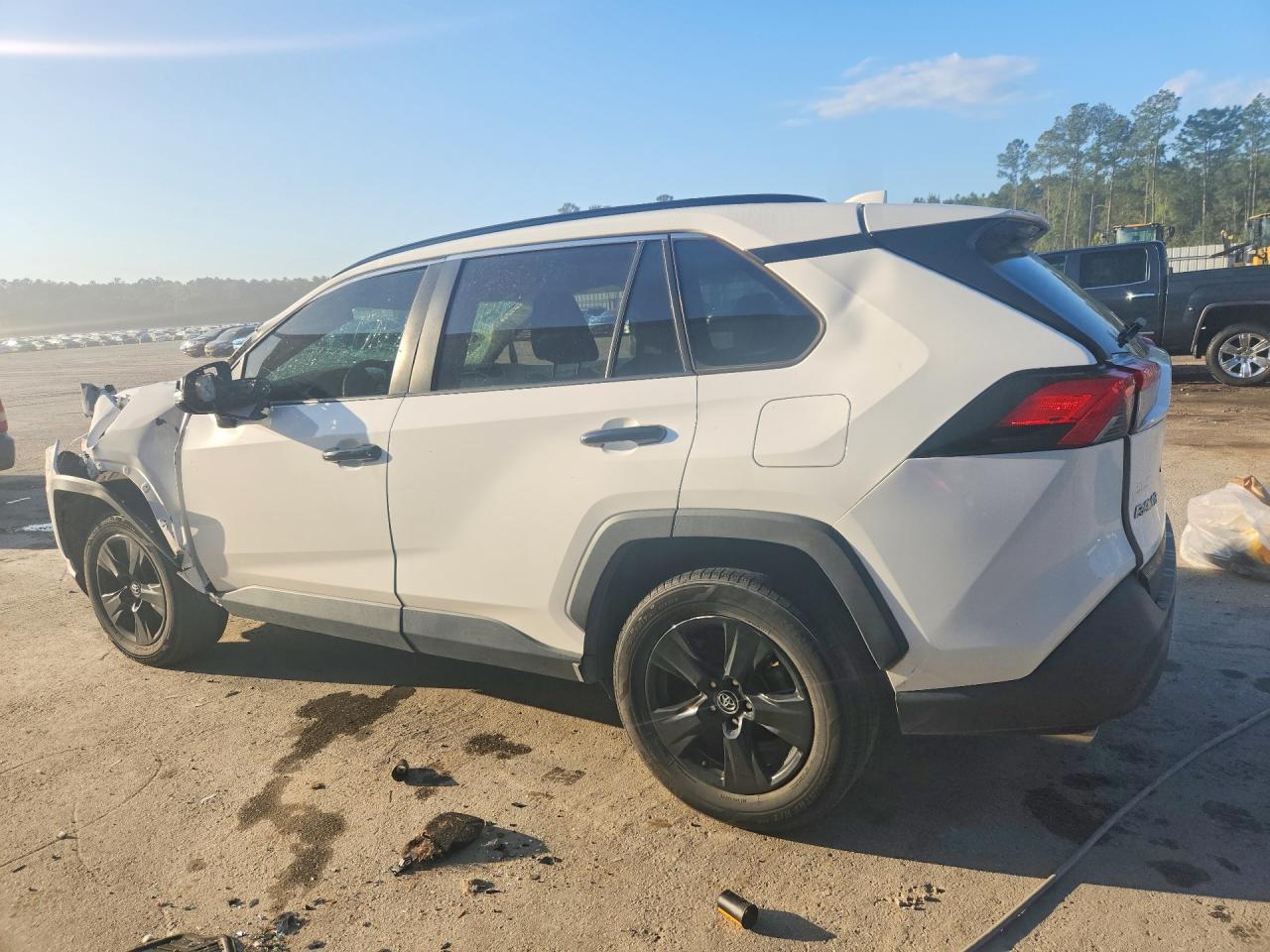 2021 Toyota Rav4 Xle - Фото 2
