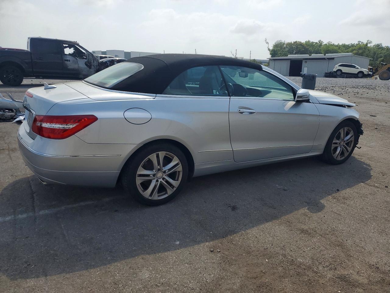 2011 Mercedes-Benz E 350 - Image 3