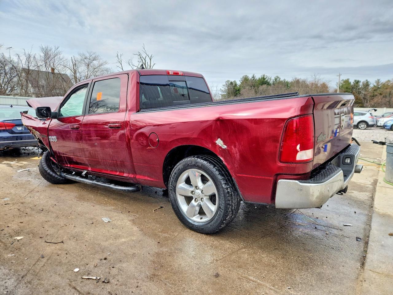 2019 Ram 1500 Classic Slt - Фото 2