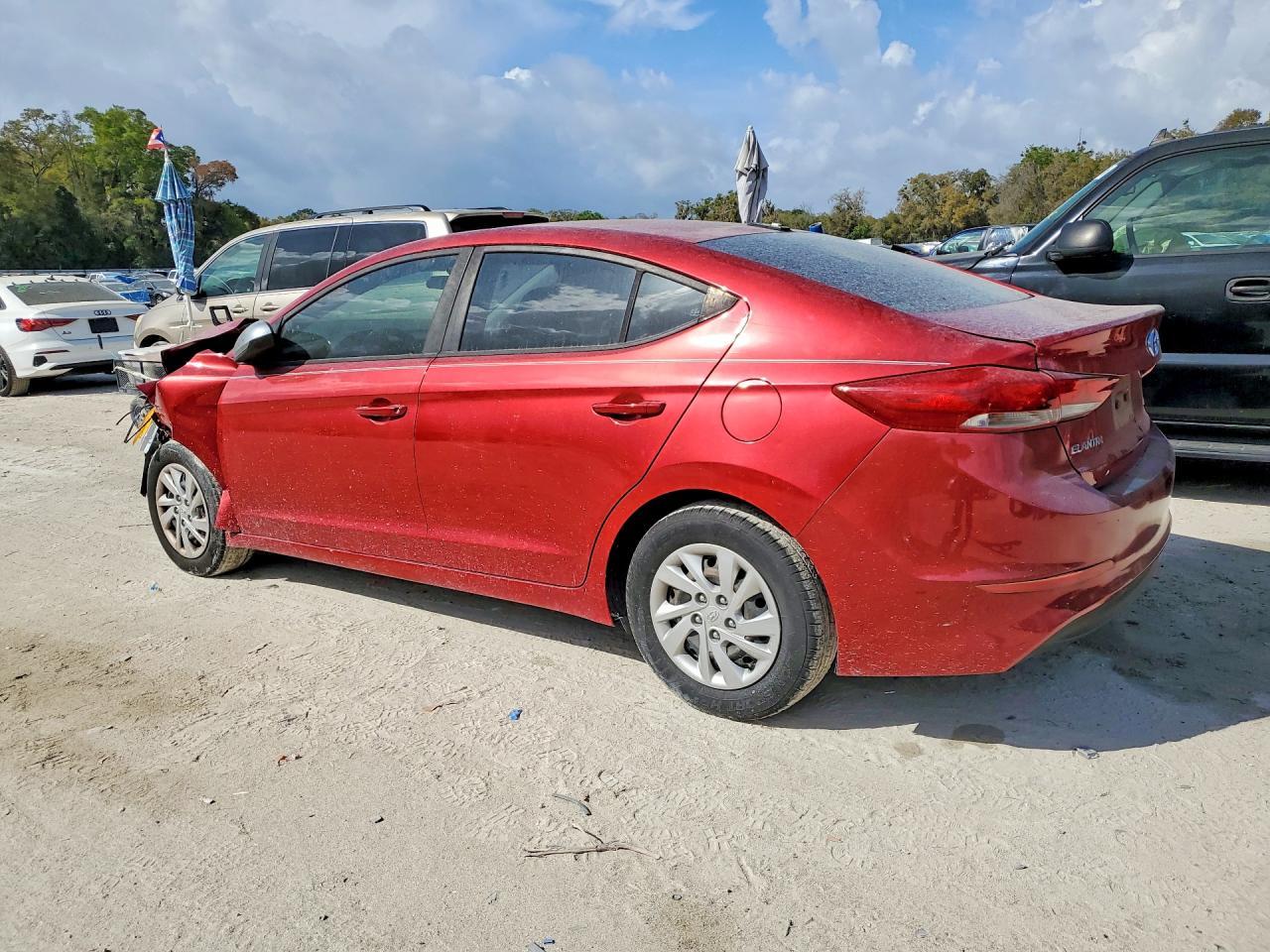 2017 Hyundai Elantra Se - Image 2