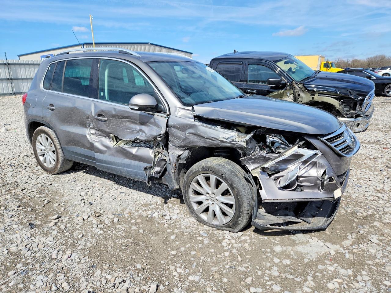 2009 Volkswagen Tiguan Se - Фото 4