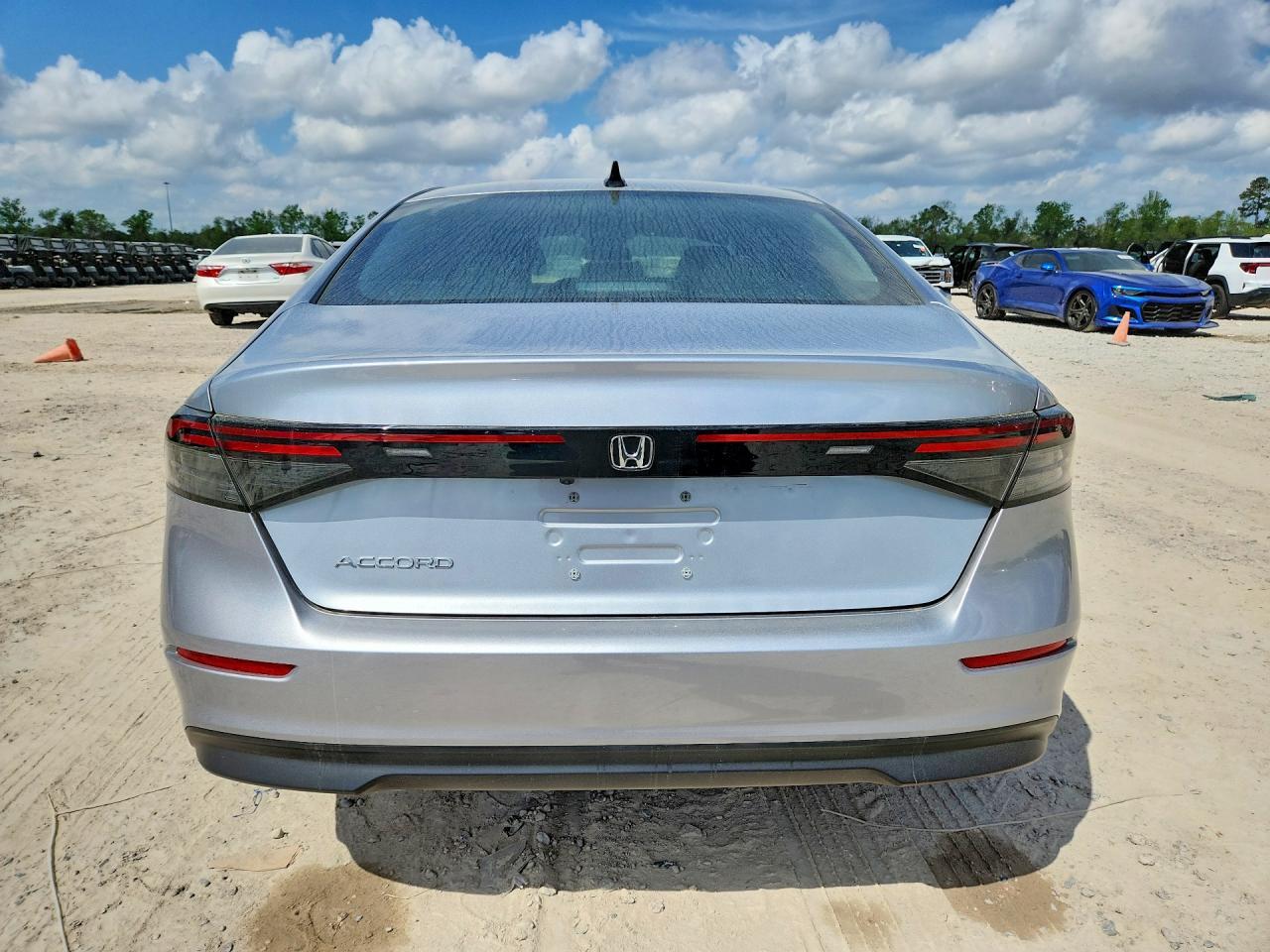 2025 Honda Accord Se - Фото 6