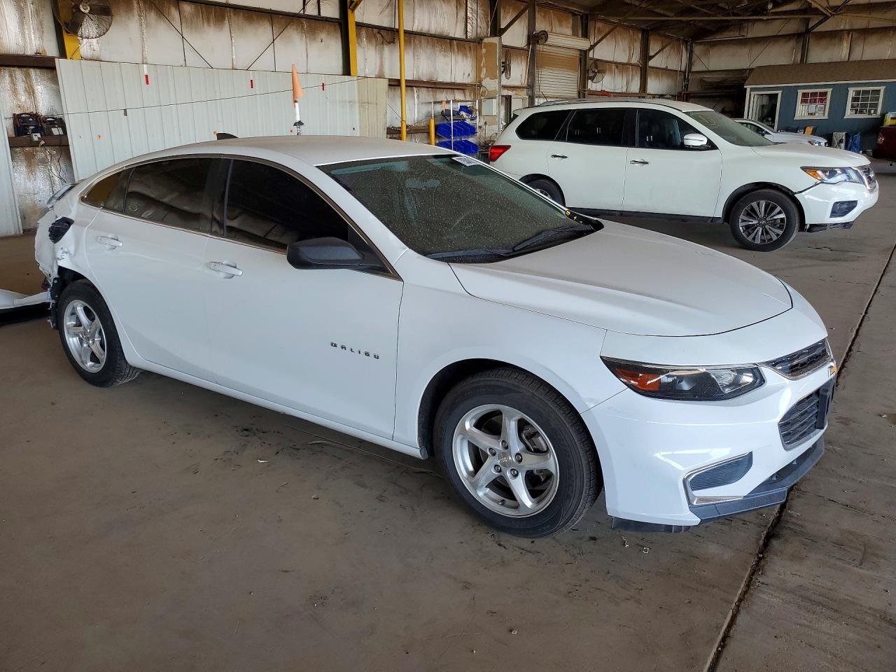 2016 Chevrolet Malibu - Фото 4