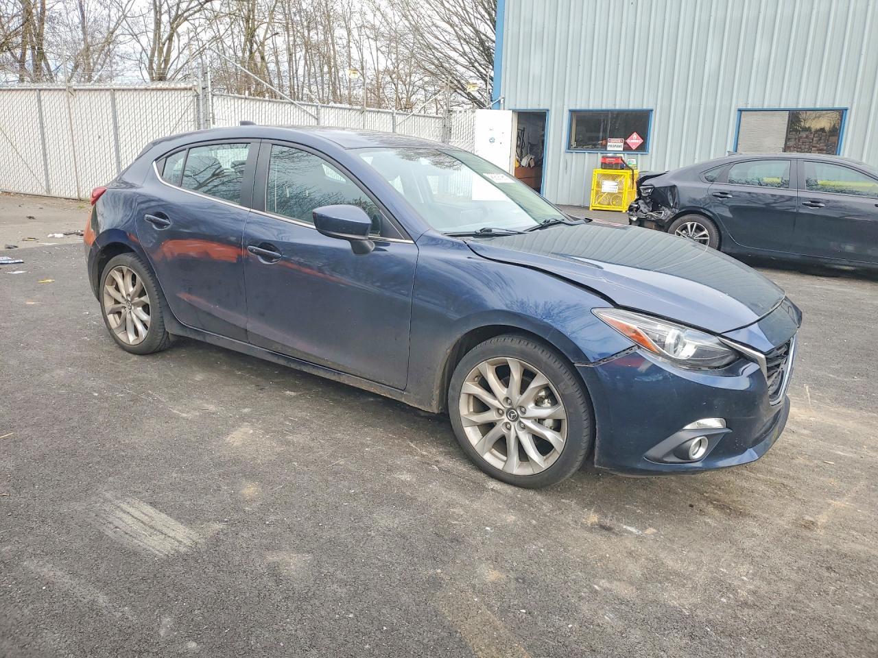 2014 Mazda 3 Touring - Image 4