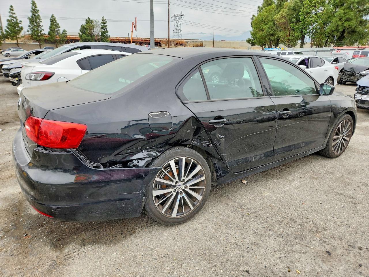 2014 Volkswagen Jetta Base - Фото 3