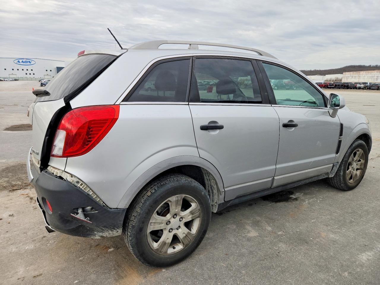 2014 Chevrolet Captiva Ls - Image 3