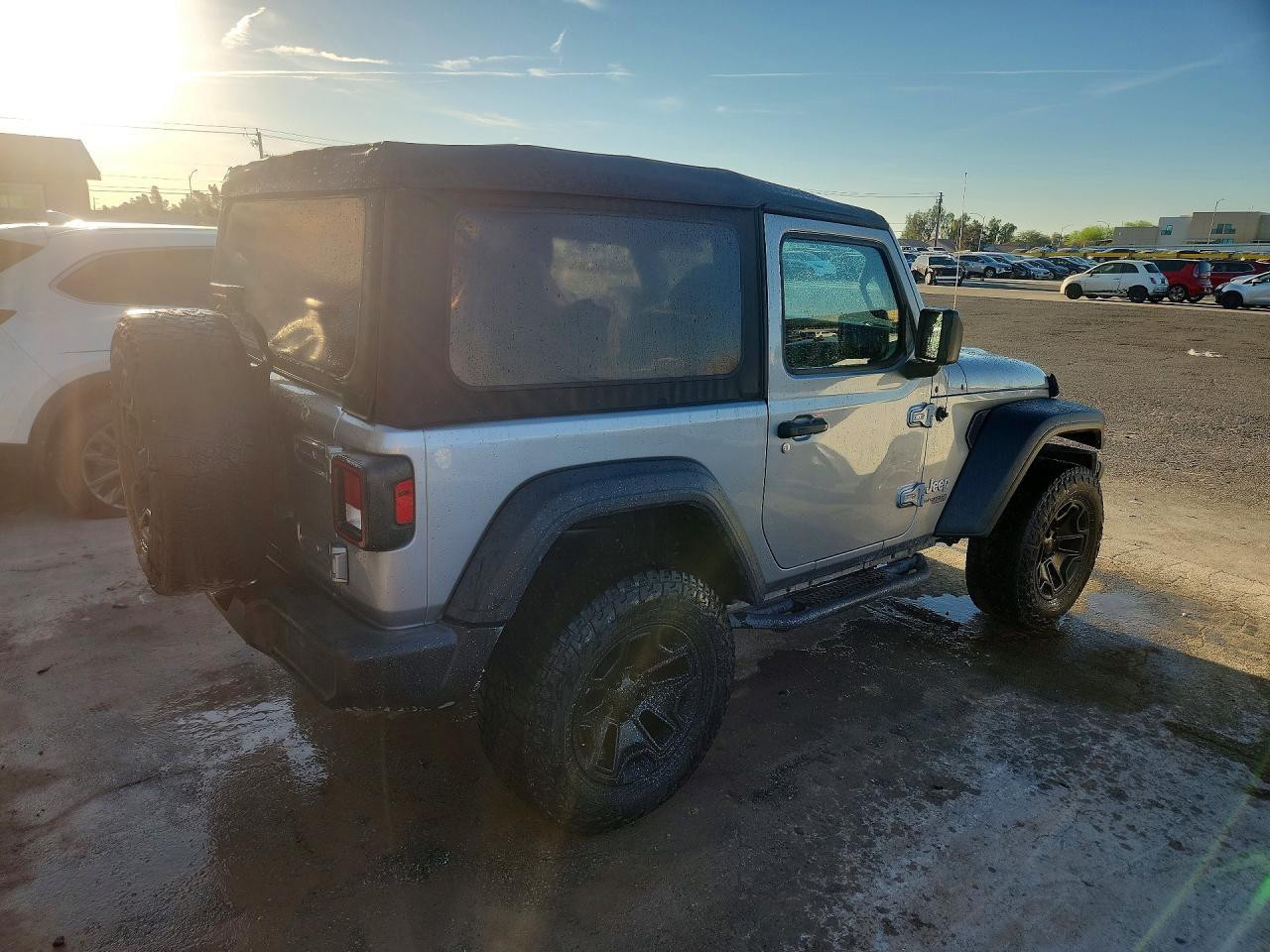2018 Jeep Wrangler Sport - Фото 3
