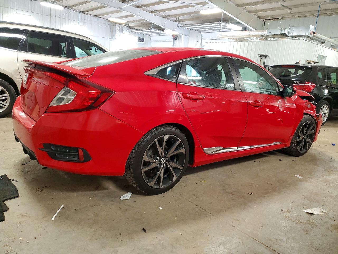 2020 Honda Civic Sport - Фото 3