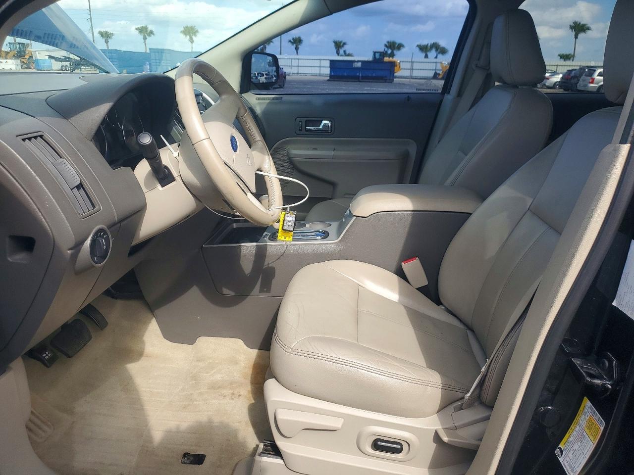 2010 Ford Other - Image 7