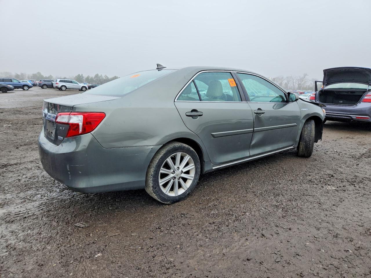 2014 Toyota Camry Hybrid Xle - Фото 3