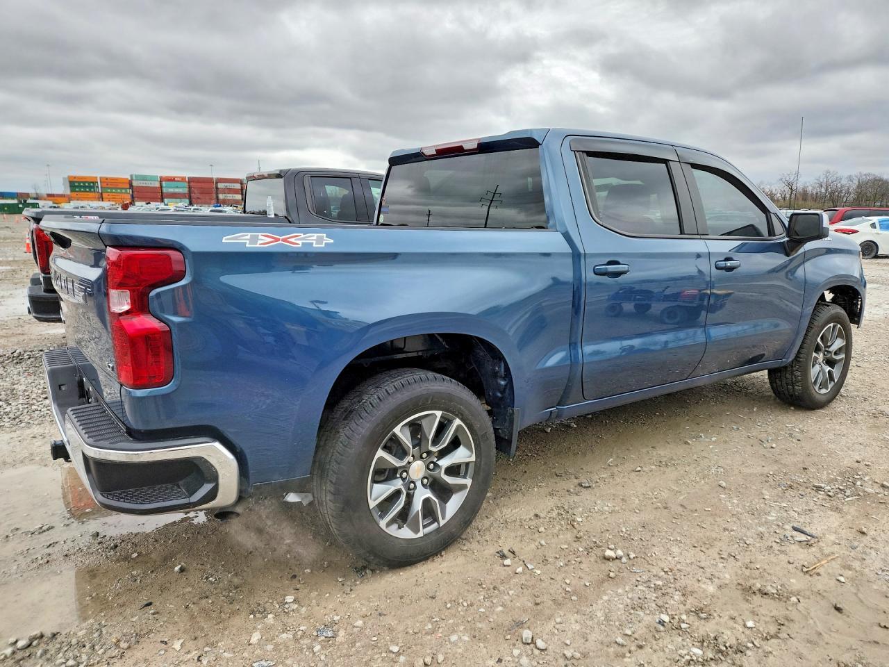 2024 Chevrolet Silverado K1500 Lt-L - Image 3