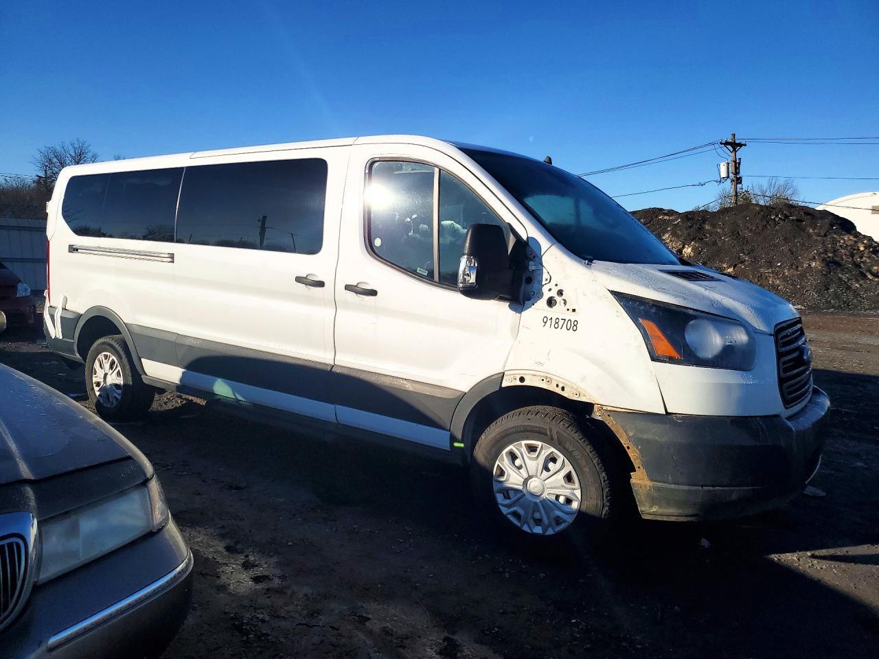 2023 Ford Transit T-350 - Фото 4