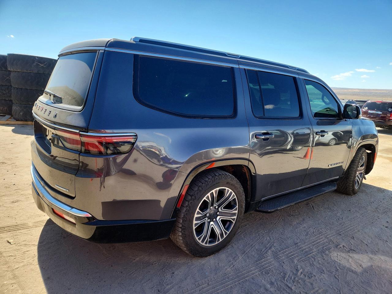 2022 Jeep Wagoneer Series Iii - Image 3