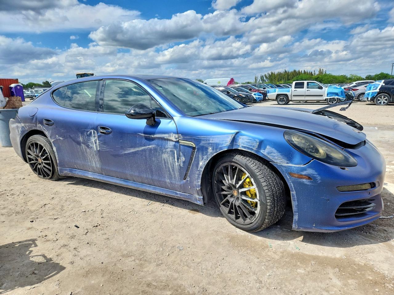 2016 Porsche Panamera S - Image 4