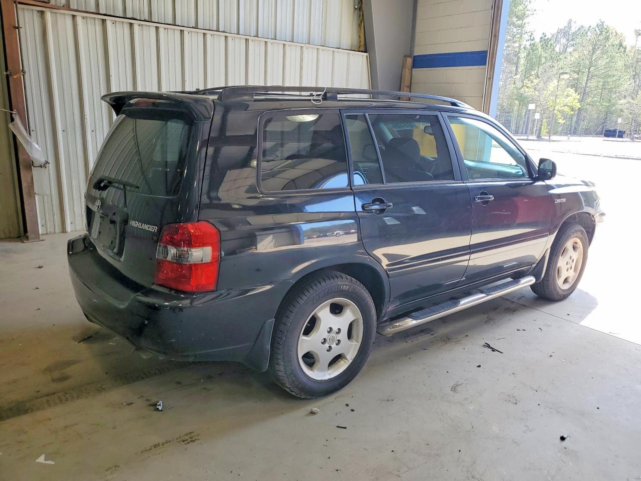 2006 Toyota Highlander Limited - Image 3