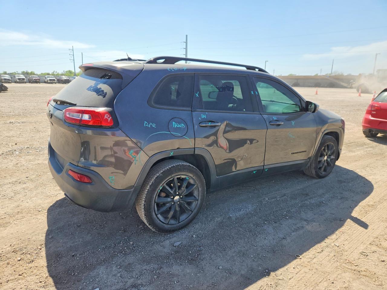 2014 Jeep Cherokee Latitude - Image 3