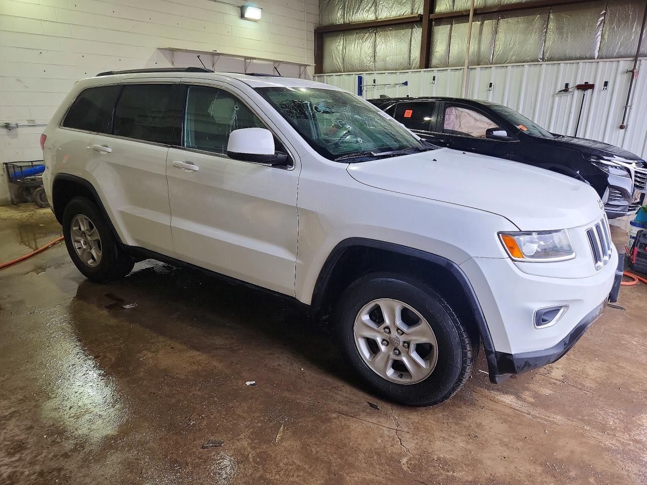 2015 Jeep Grand Cherokee Laredo - Фото 4