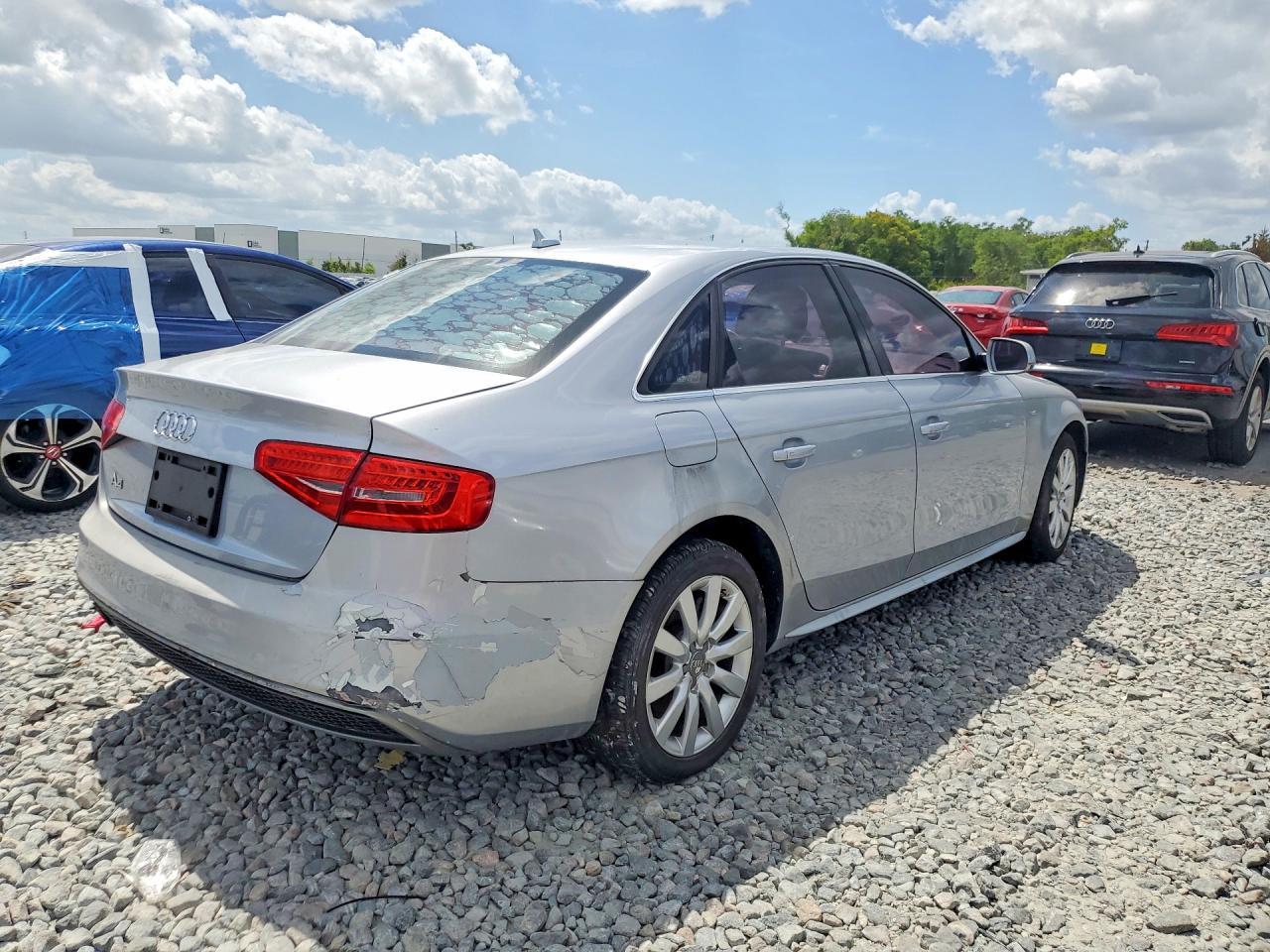 2015 Audi A4 Premium - Фото 3