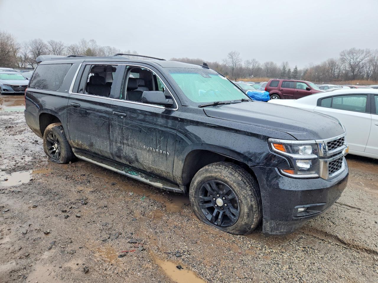 2016 Chevrolet Suburban K1500 Lt - Image 4