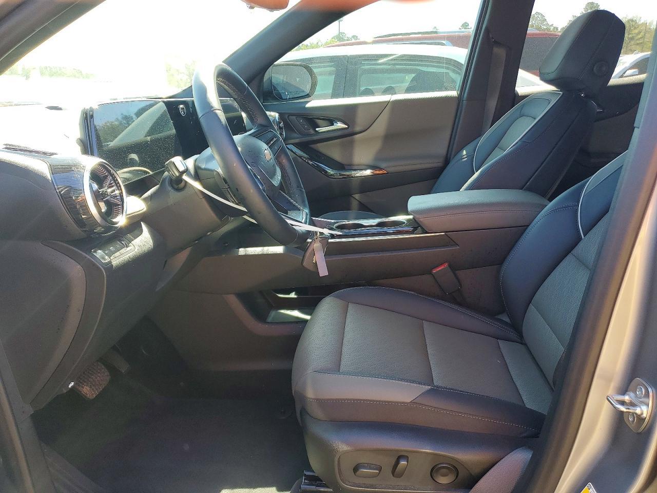 2025 Chevrolet Equinox Lt - Image 7