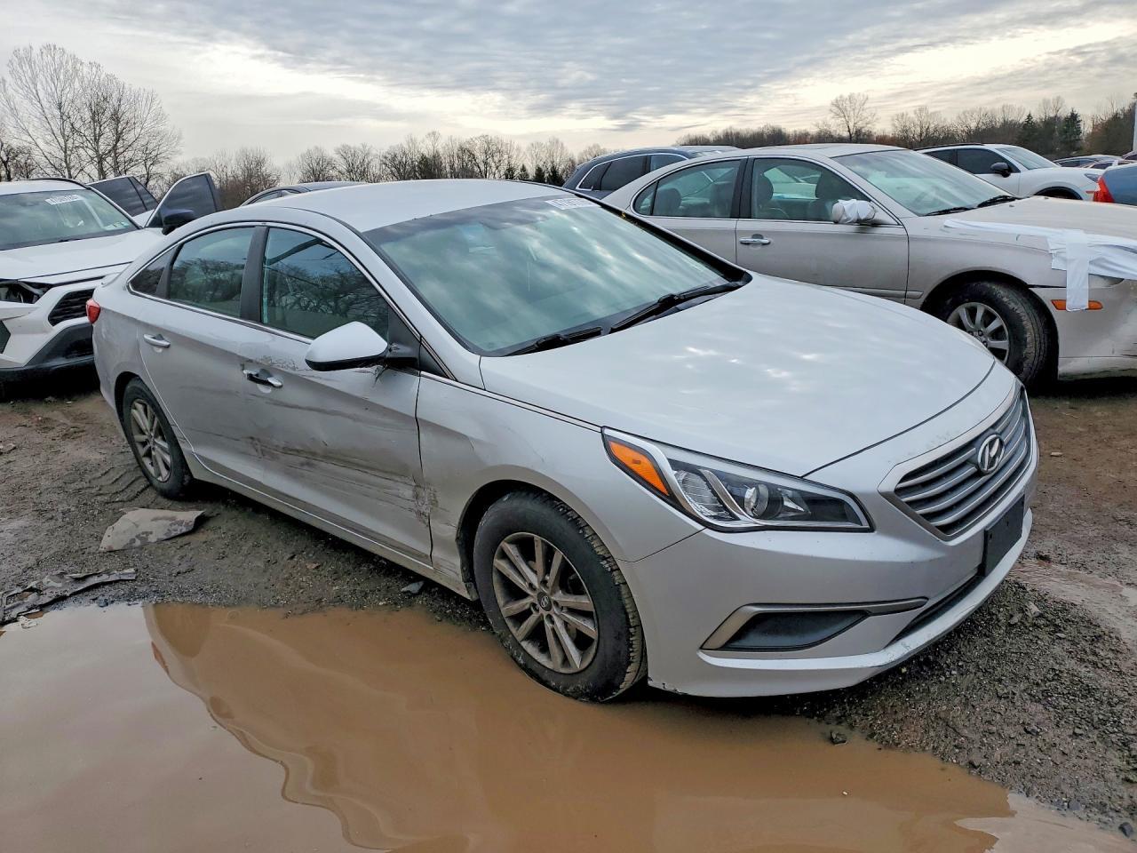 2016 Hyundai Sonata Se - Фото 4