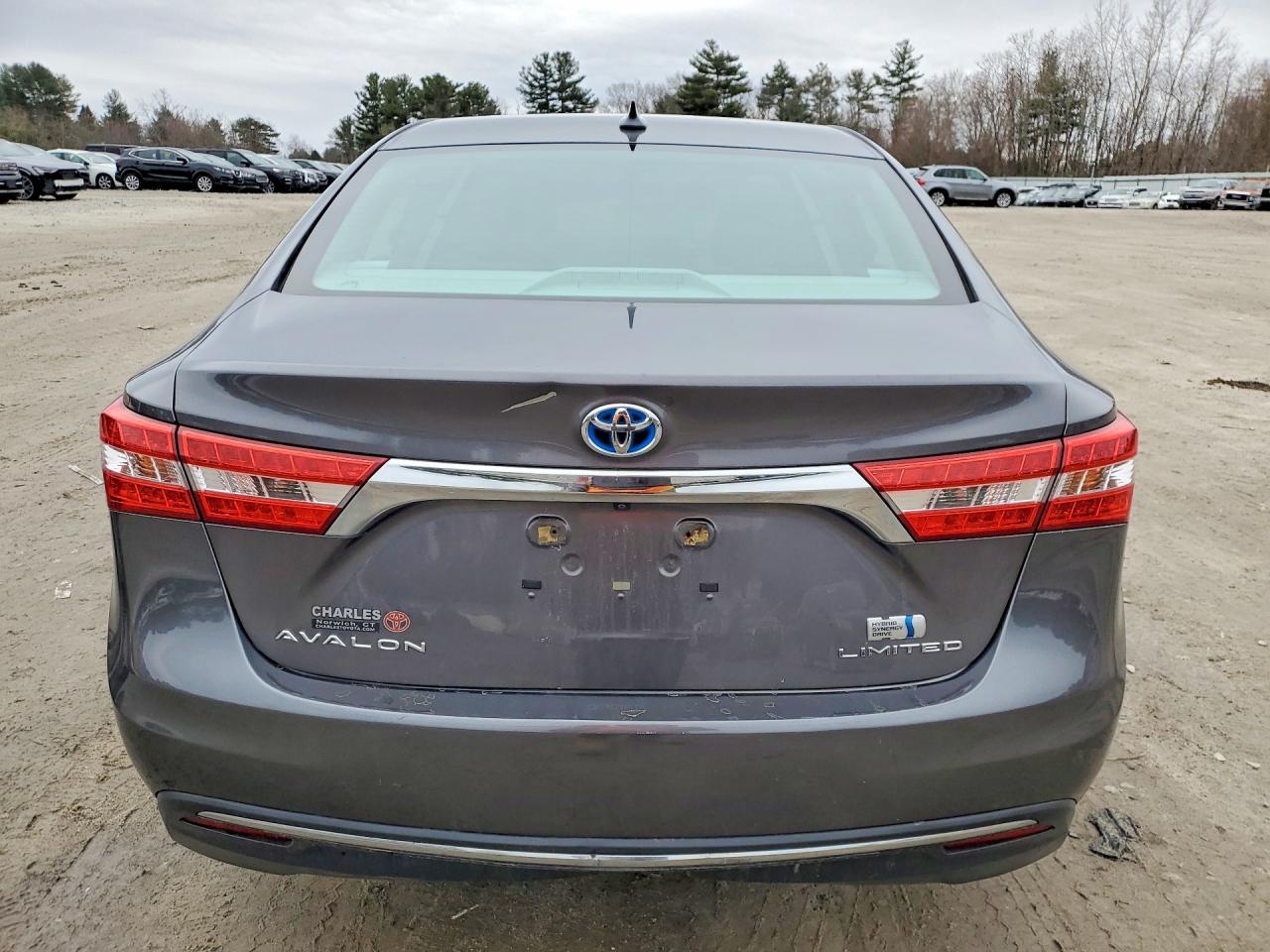 2014 Toyota Avalon Hybrid Limited - Image 6
